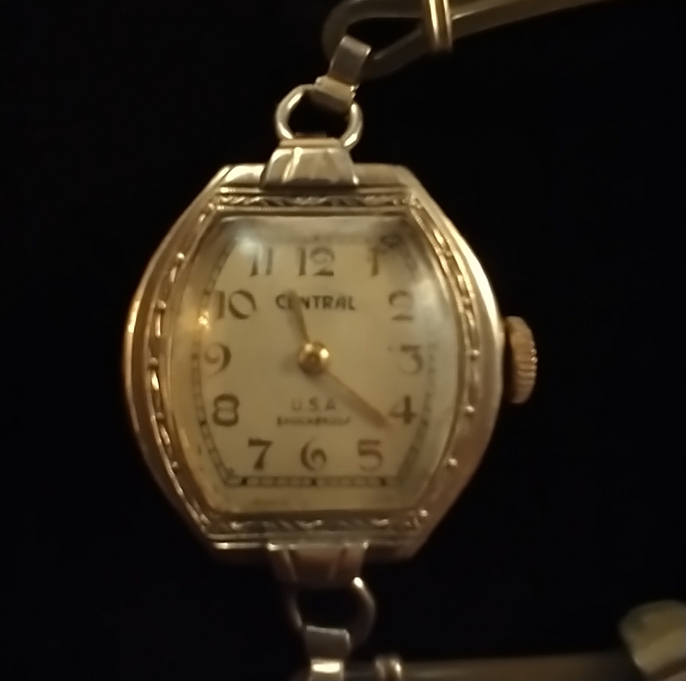 Central Woman's watch